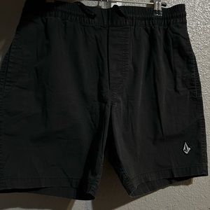 Elastic Volcom Shorts